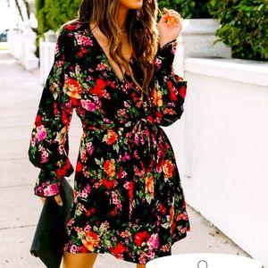 New Gorgeous “Vici” Floral wrap dress!